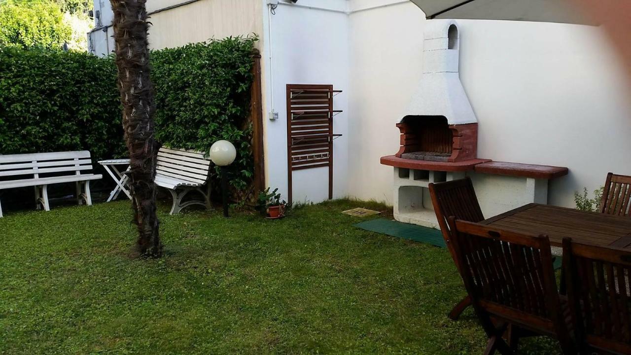 A Casa Di Clo Bed and Breakfast Pesaro Eksteriør billede